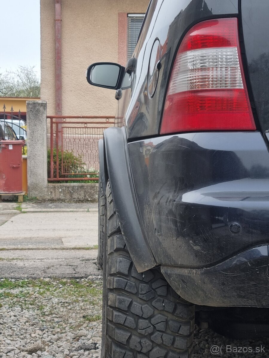 Mercedes ML w 163  ML 270CDI MOŽNÁ AJ VÝMENA