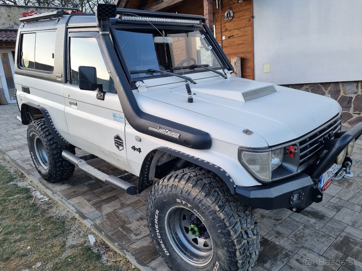 Toyota land cruiser lj73