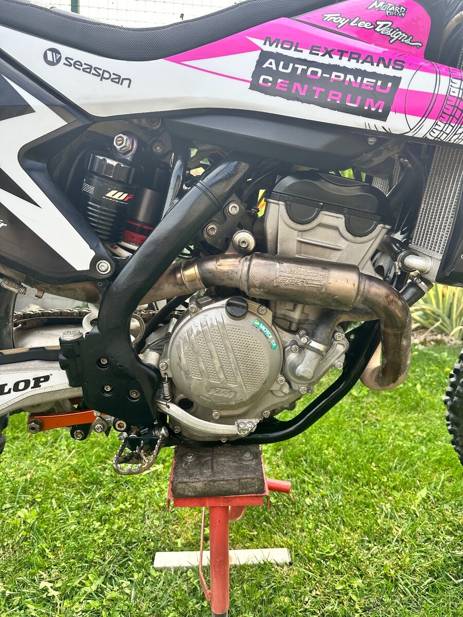 KTM 250