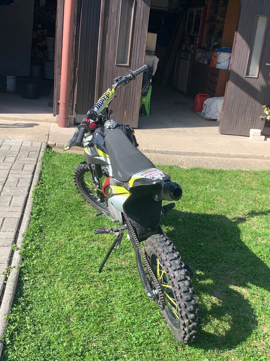 Pitbike Stomp Z3 140