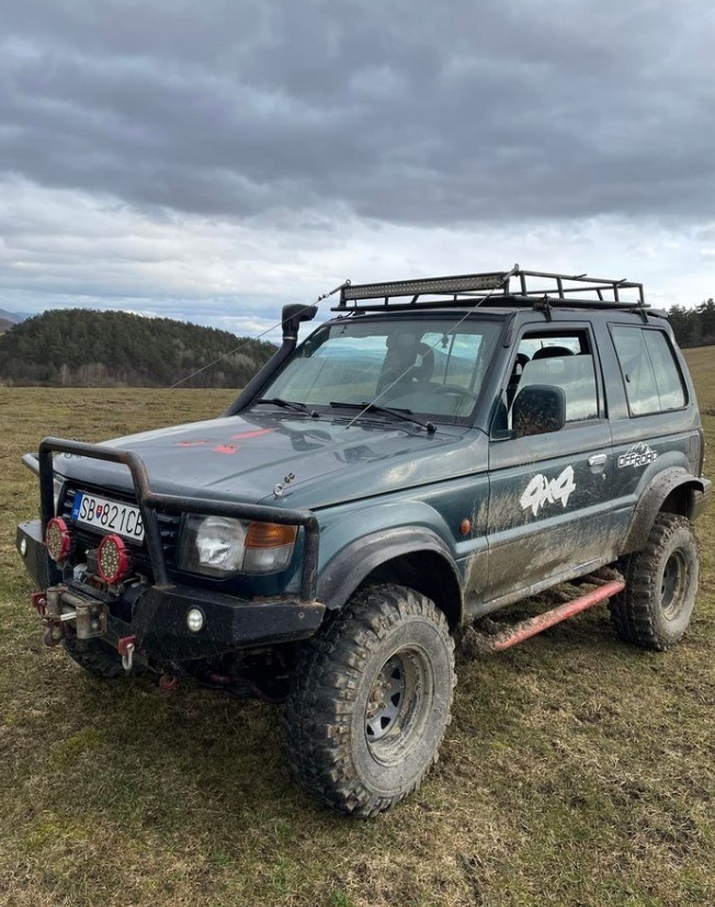 Mitsubishi Pajero 2.5 td