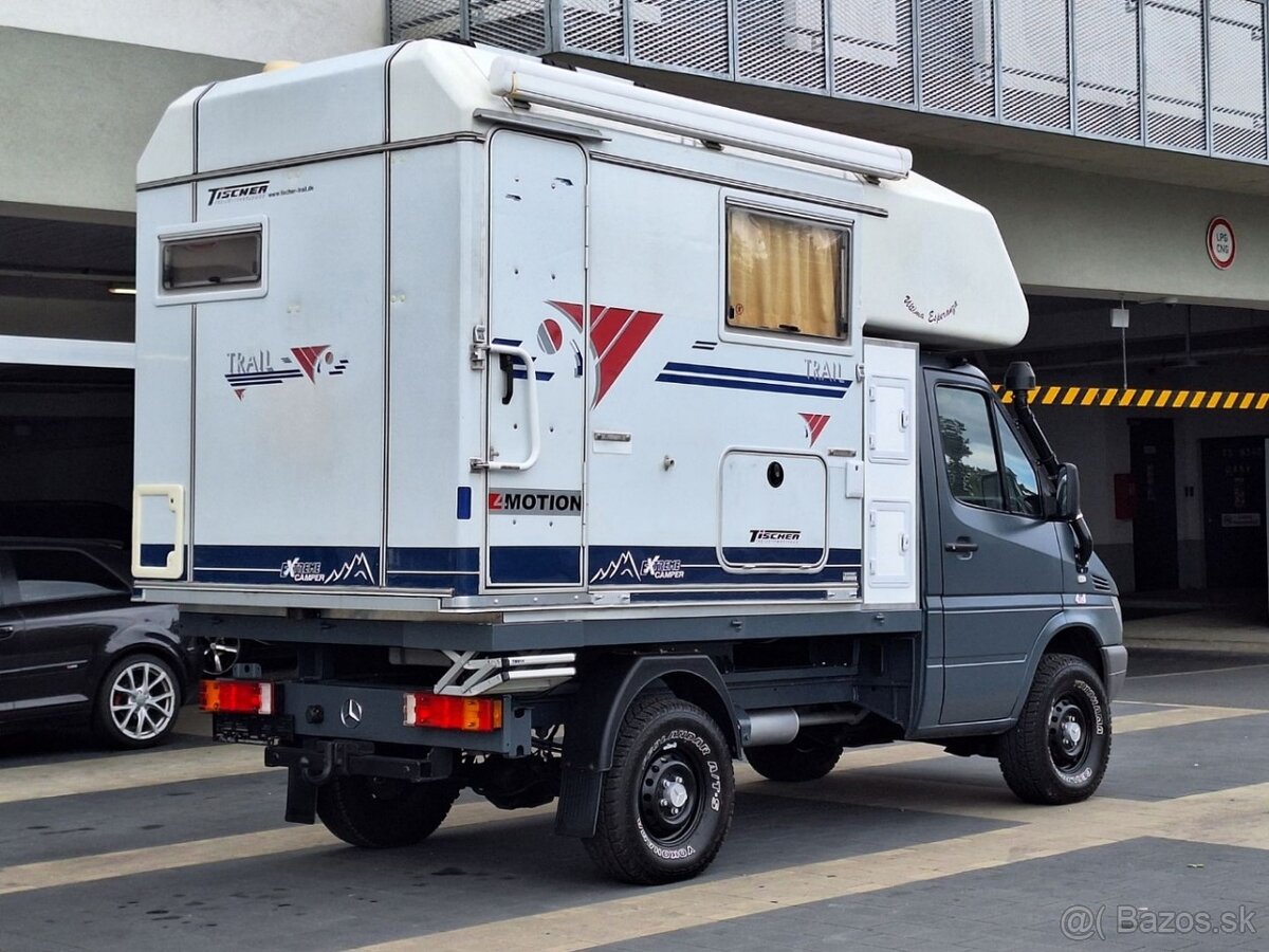 MERCEDES-BENZ SPRINTER 316 4X4 2,7TD obytný/valník