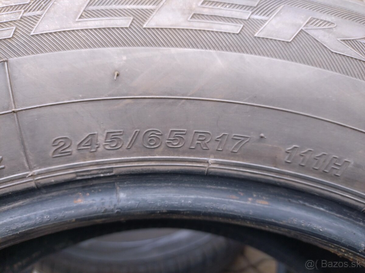 Bridgestone 245/65 R17