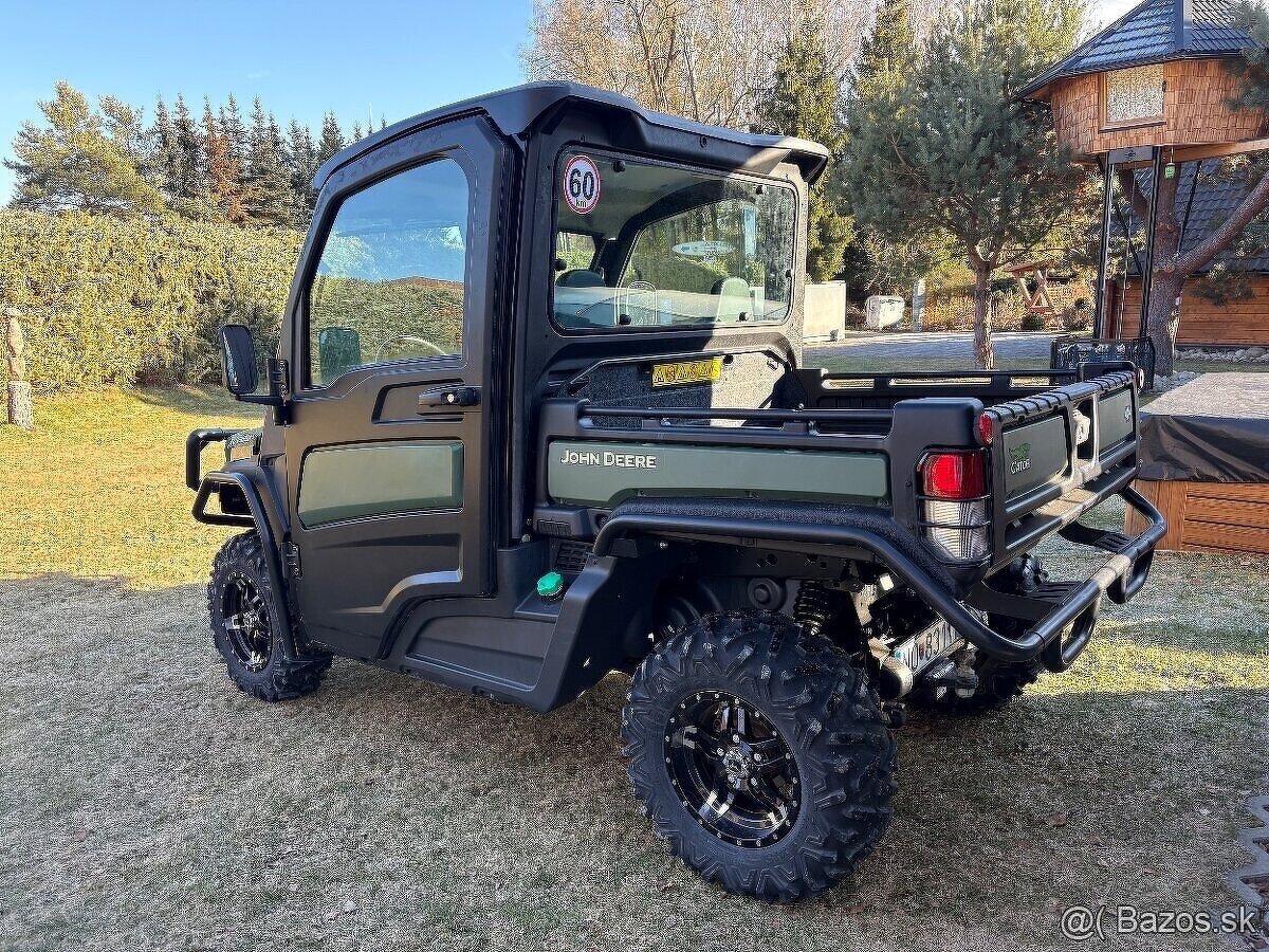 John deere Gator