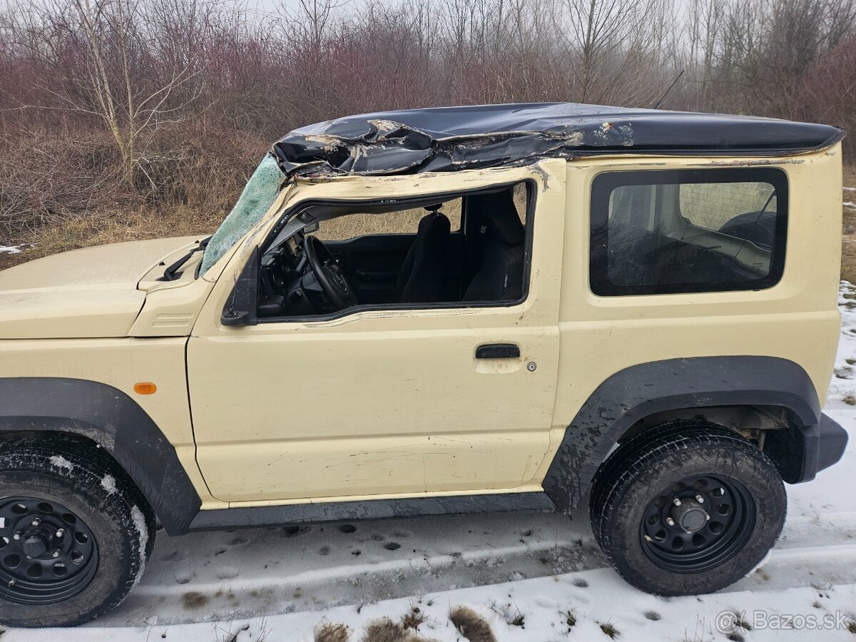 Suzuki Jimny 1.5 VVT 4x4, 4 místný