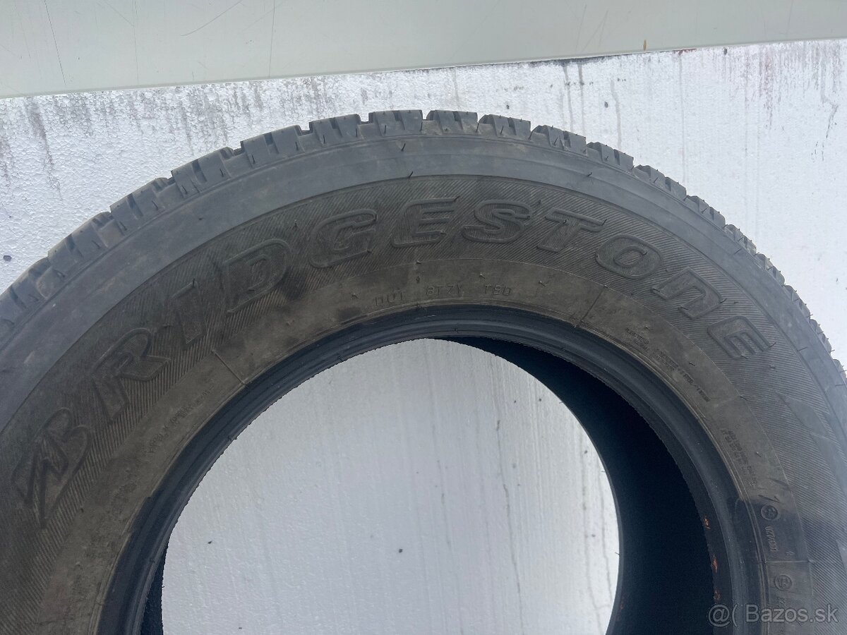 265/65 R17 D693 III Dueler A/T 112S