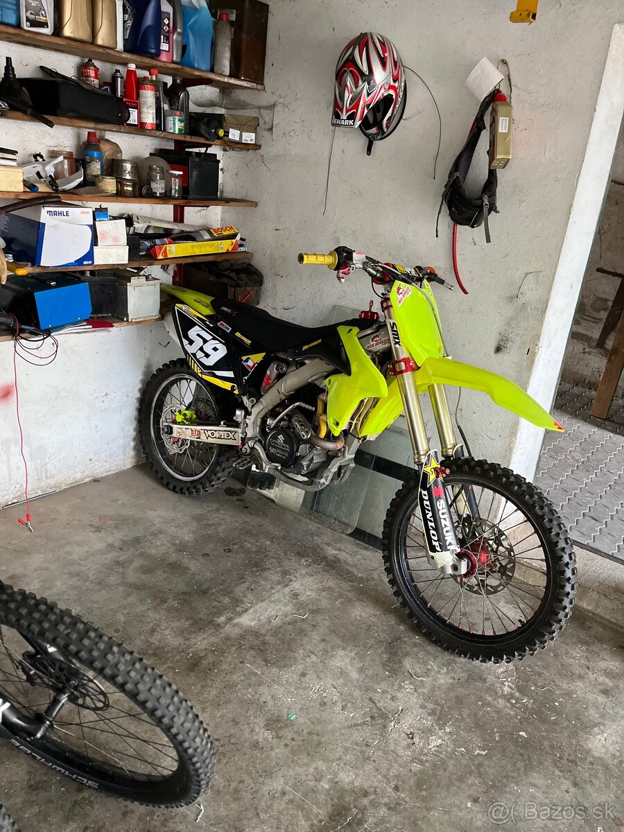 Suzuki RMZ 250