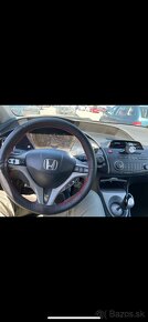 Honda civic 8 - 5