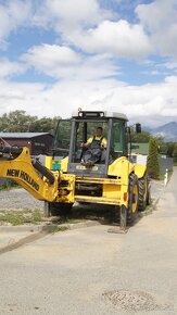 Traktorbager NEW HOLLAND B115B - 5