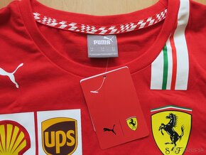 Týmový dres Ferrari originální autogramy Leclerc a Sainz - 5