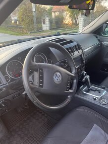 Volkswagen Touareg 2.5 TDI - 5