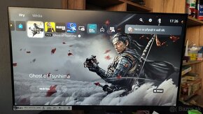 Playstation 5 plus monitor - 5