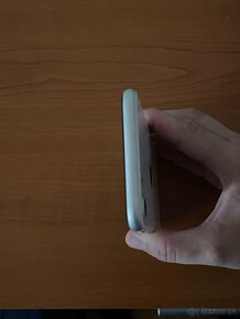 iPhone SE 2020 64GB biely - 5