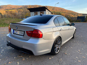 Predám BMW 320d 130kw Automat M-Packet CIC Alcantara - 5