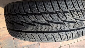 ZIMNÉ 205/55 R16 91H  4 ks MATADOR 6 mm a 4 ks BARUM 5-5,5mm - 5