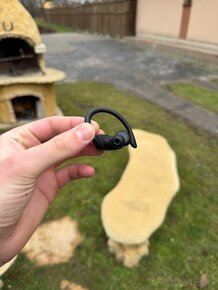 Powerbeats Pro - 5