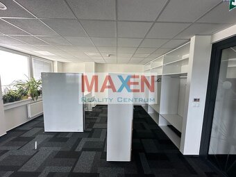 Prenájom: MAXEN, Administratívny priestor 660 m2 , 3. posc - 5