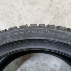 Zimné pneumatiky 255/35 R19 PIRELLI RSC DOT3022 - 5