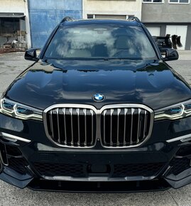 BMW X7 predná maska M50d M50i G07 - 5