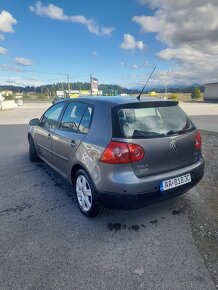 Golf 5 - 5