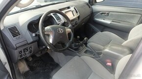 TOYOTA HILUX 2.5 D4D - NA PREDAJ / NA SPLÁTKY - 5