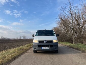 Volkswagen Transporter T5 1.9 / 75 kW - 5