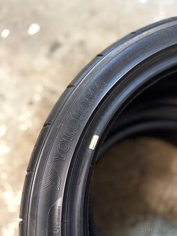 245/40 R18 Yokohama Semislick 2ks - 5