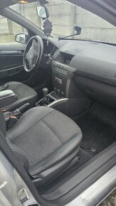 Opel Astra H - 5