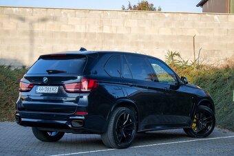 BMW X5 M50d A/T - 5