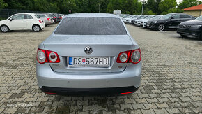 Volkswagen Jetta 1.9 TDI Comfortline DSG - 5