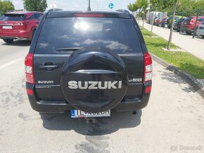 Suzuki Grand Vitara 4x4 - 5