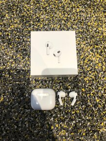 Airpods 3 - 5