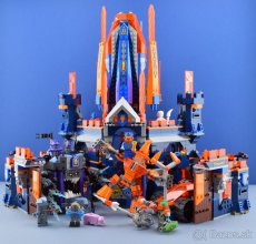 LEGO Nexo Knights 70357 z roku 2017. - 5