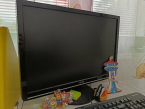 HP 8000 Elite USDT Core2Duo, 4GB, 232GB HDD + LCD 22" + myš - 5