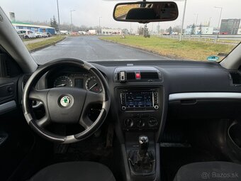 Skoda Octavia 1.6 LPG - 5