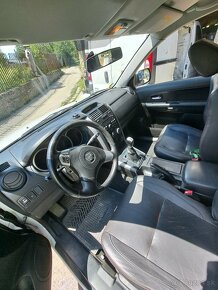 Suzuki grand vitara 1.6 - 5