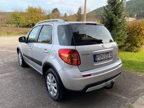 Predám Suzuki sx4  4x4 38000km 1,6 benzin 88 kW r.v 2014 - 5