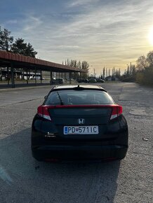 Honda Civic 1.8 Benzín Sport i-VTEC 104 kW - 5