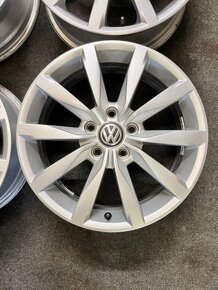 5x112 R17 originál disky VW Golf - Dijon - 5