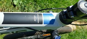 Horský bicykel GENESIS Solution 3.9 - 27,5" - 5