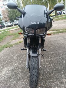 Yamaha fzs fazer 600 - 5