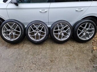 Elektrony 5x112  Borbet 215/55 r18 pôvodne  z mercedes gla - 5