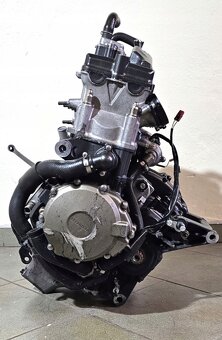 MOTOR HONDA CBR 1000 SC59 08-11 34,000 KM - 5