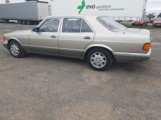 Mercedes 126 260E - 5