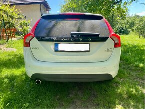 Volvo V60 D4 Momentum 120kw - 5