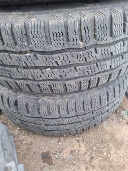 5x120 205 65 r16c 107/105T - 5