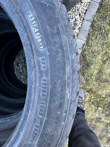 Matador 235/45 R17 - 5