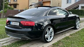 AUDI S5 4.2FSI V8 Quattro Tiptronic Coupe - 5