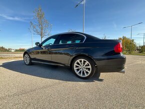 BMW E90 325ix - 5