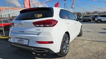 Hyundai i30 1.6 CRDi 30 JAHRE EDITION - 5